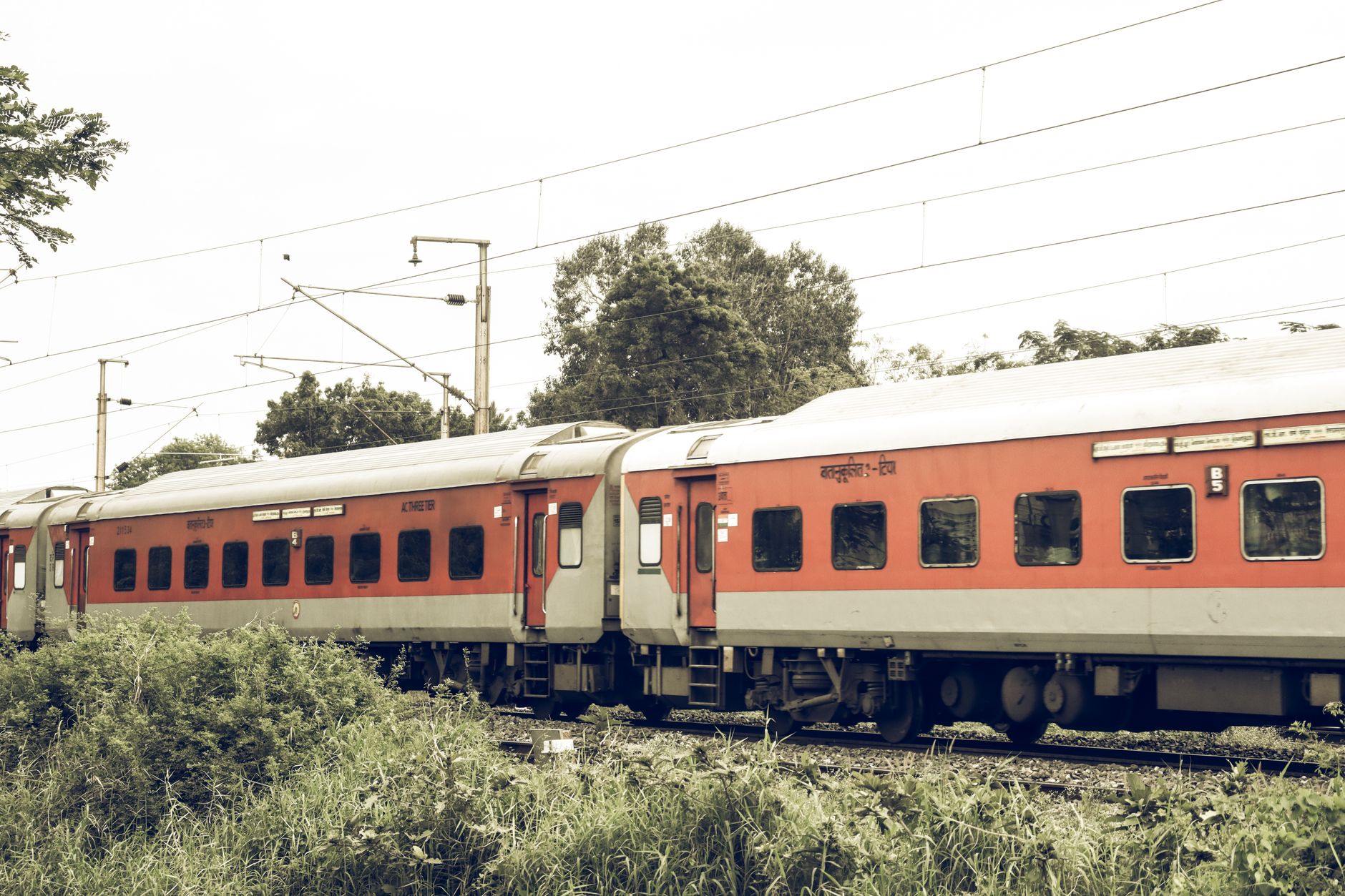 Transportul feroviar în UE atinge un record, dar România înregistrează cea mai mare scădere a călătoriilor