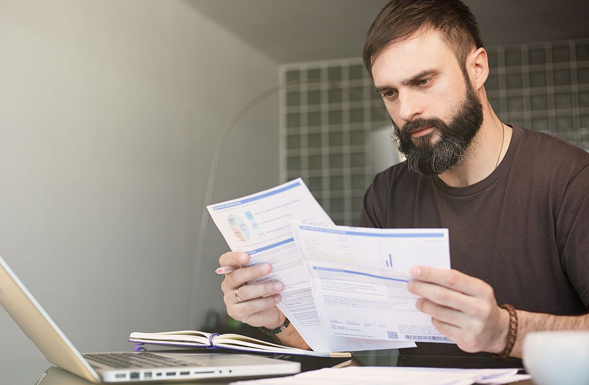 Ghid practic: Cum să înțelegeți factura la electricitate și ce componente o alcătuiesc