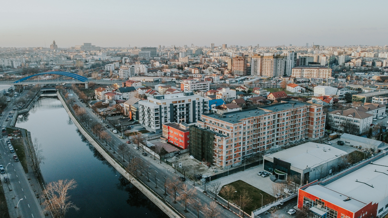 Așteptată o scădere bruscă a temperaturilor în România. Vremea devine mult mai rece