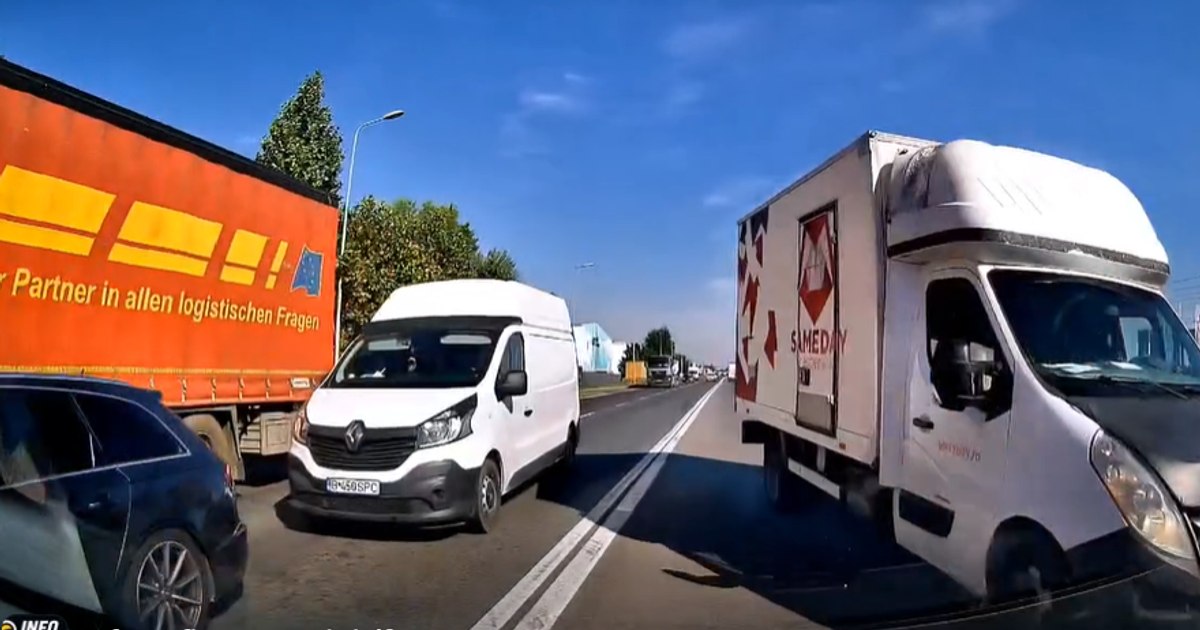 Accident evitat în ultima clipă după ce o dubă de la Sameday a intrat pe contrasens