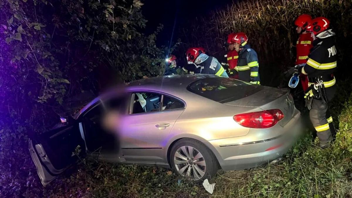 Accident mortal în Prahova: un tânăr de 19 ani a pierdut viața, doi tineri au fost răniți