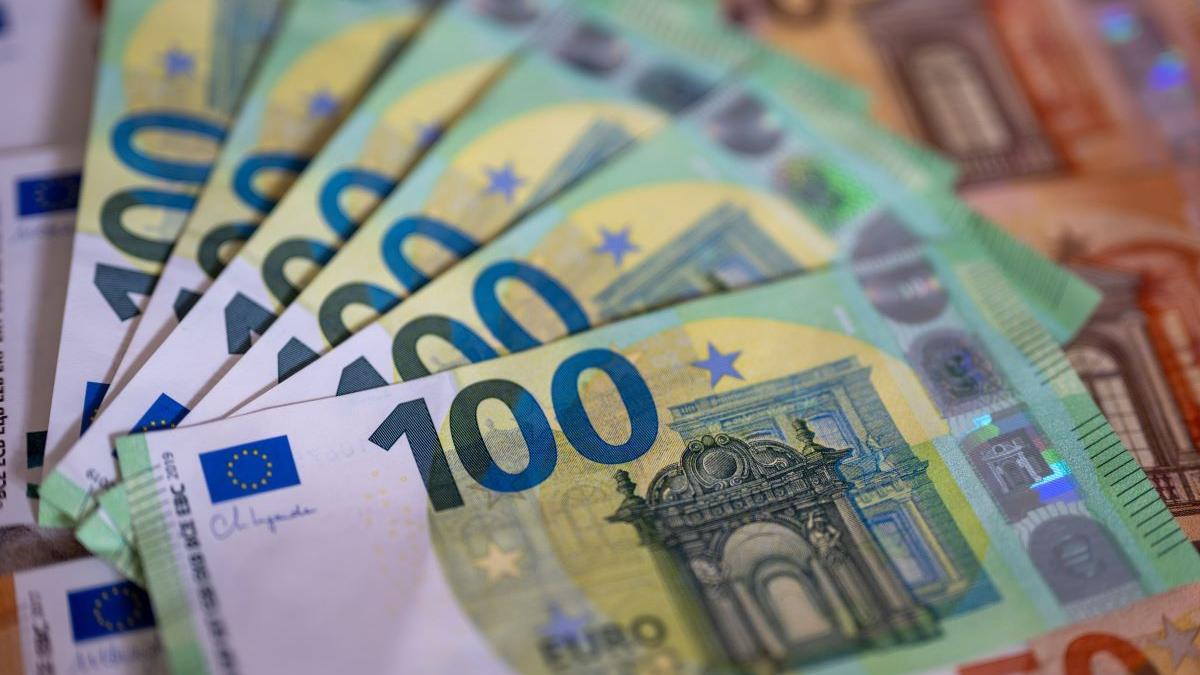 Ritmul de creștere a costurilor salariale în România este semnificativ mai mic decât în Bulgaria