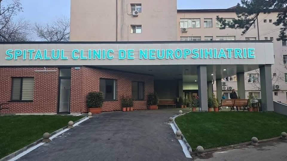 Rechizitoriu pentru hărțire sexuală la Spitalul de Neuropsihiatrie din Craiova. Un registrator este trimis în judecată