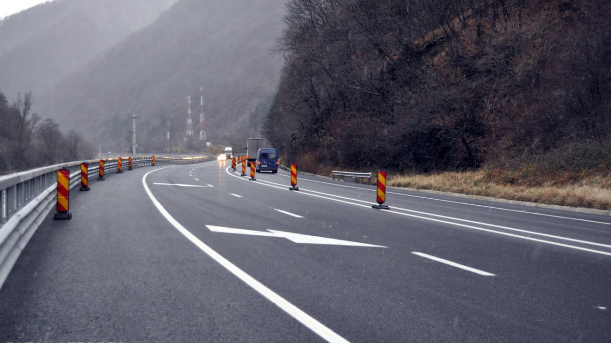 Se construiește cel mai lat pod din România pe valea Oltului. Va servi drept ecoduct pentru animale