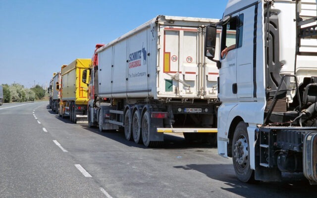Taxa de kilometru pentru camioane de peste 3,5 tone: CONAF avertizează asupra riscurilor de implementare