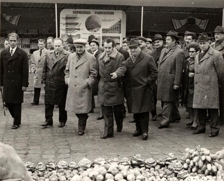 Documente CNSAS: Cum ajungeau produsele refuzate la export pe mesele românilor în perioada comunistă