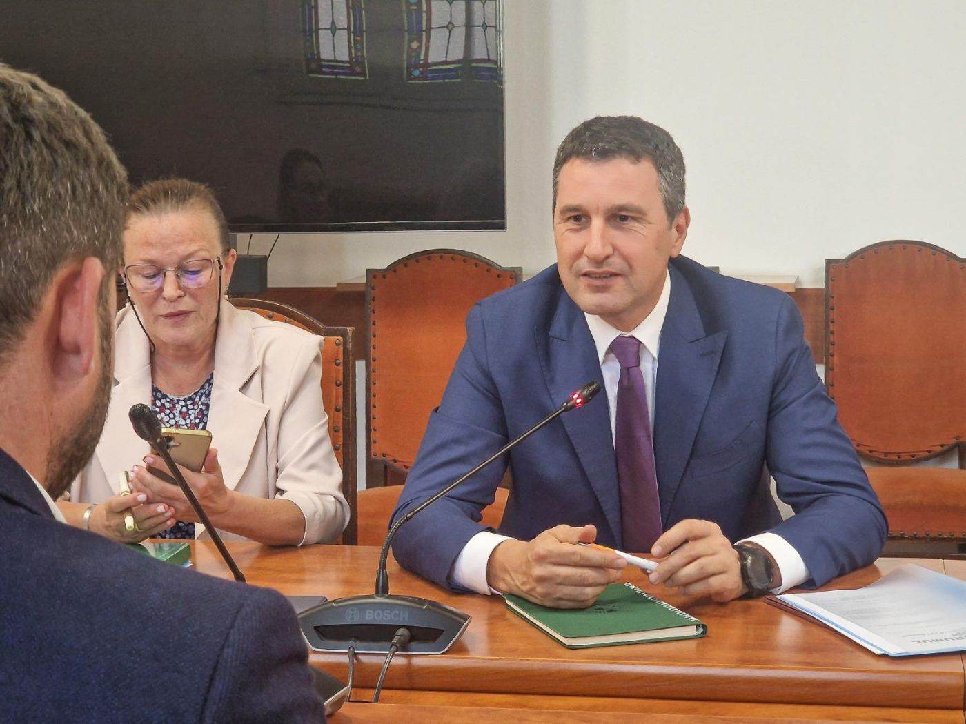 Agricultura românească în blocaj: recolta este blocată în silozuri și transporturi, fermierii nu pot vinde