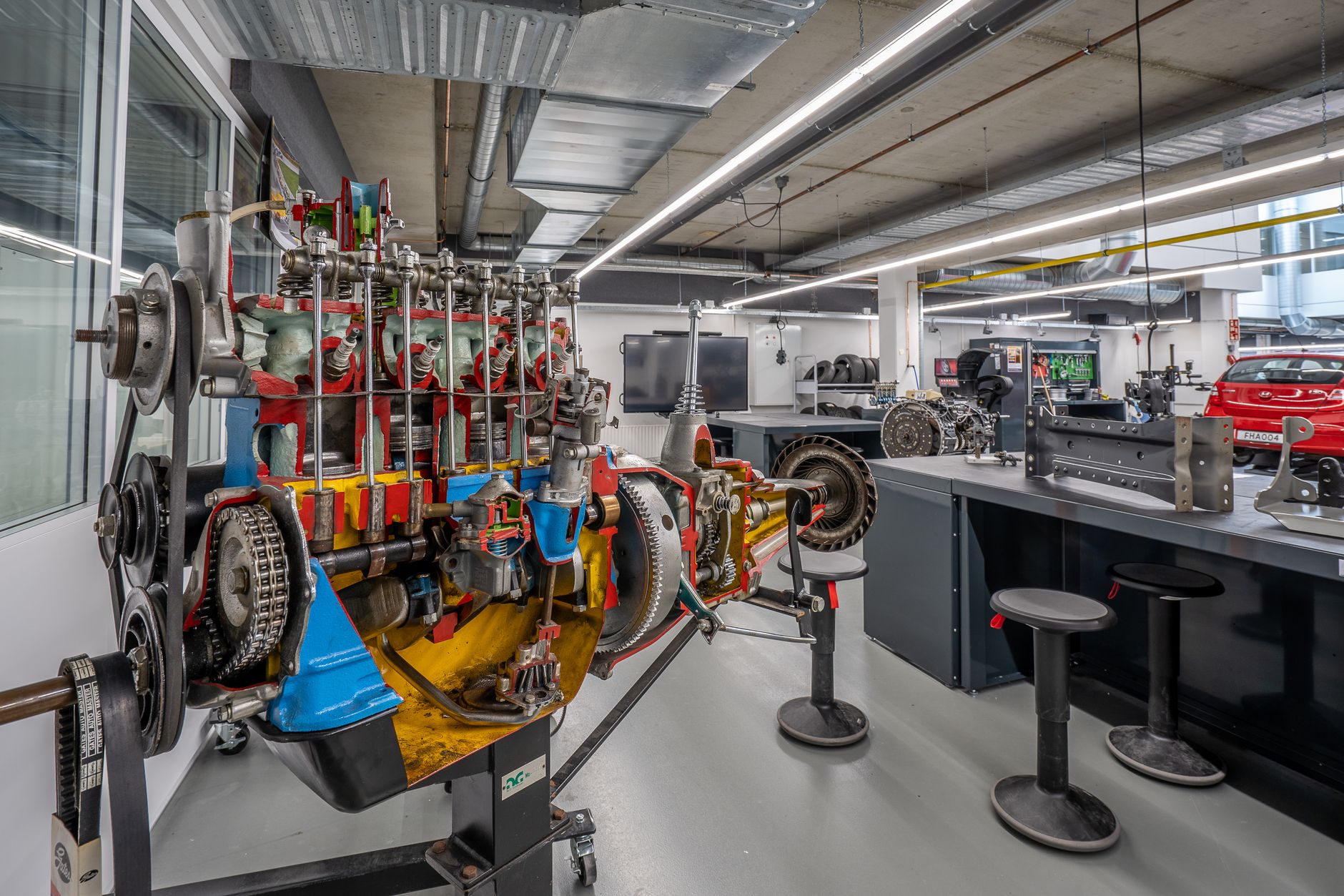 Lansat laboratorul ASPIRE pentru dezvoltarea inteligenței artificiale în industria auto