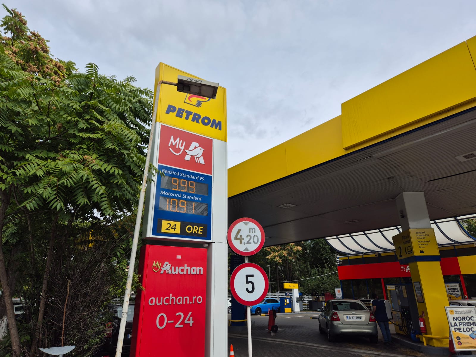 Prețul benzinei a depășit pragul de 10 lei pe litru în anumite stații de alimentare
