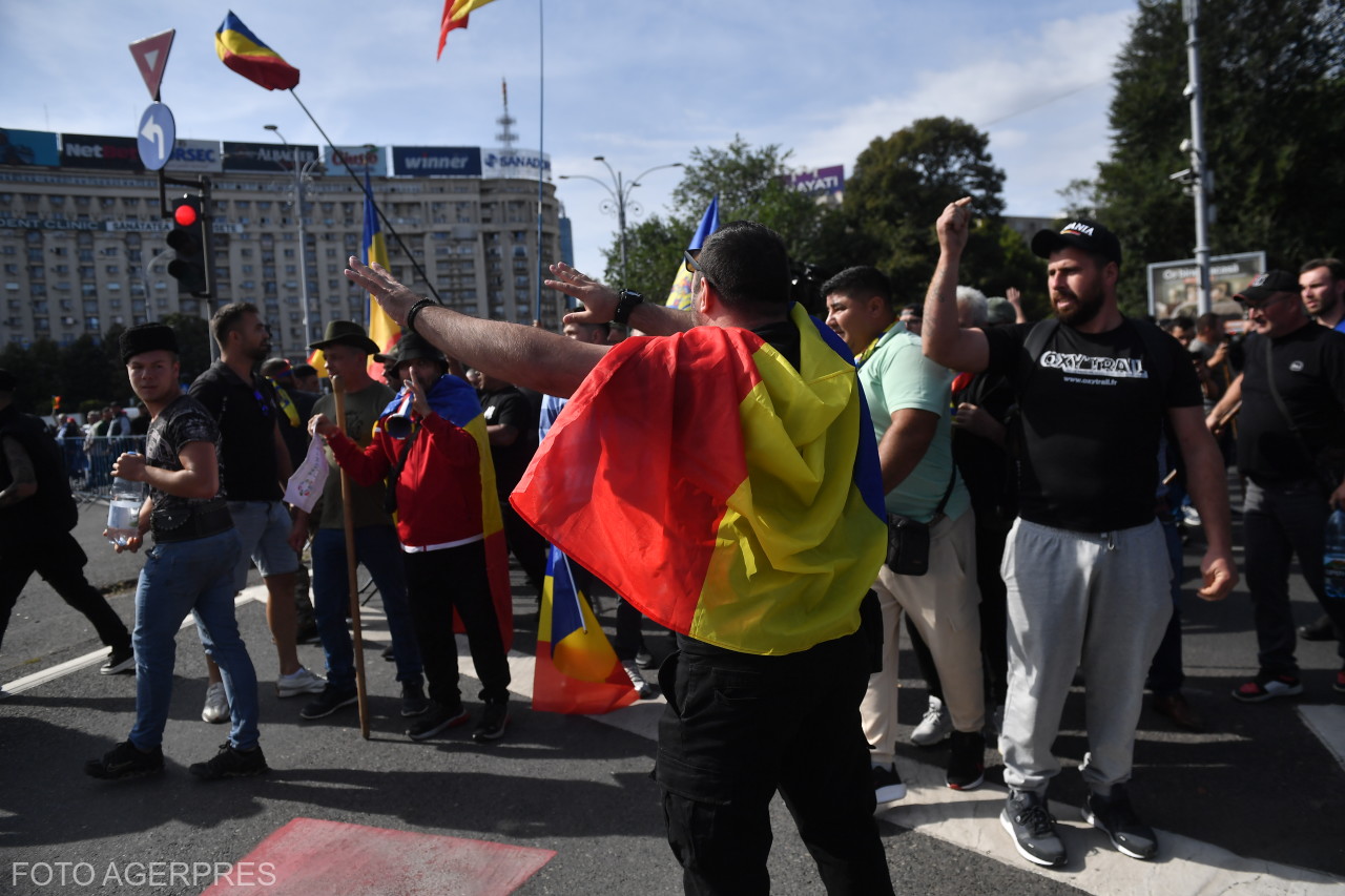 27 de persoane reținute pentru violențele din timpul protestului neautorizat al oierilor
