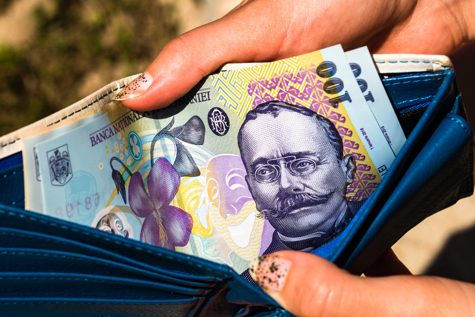 Indicele ROBOR a înregistrat creșteri la toate scadențele, cel la trei luni ajungând la 5,93%