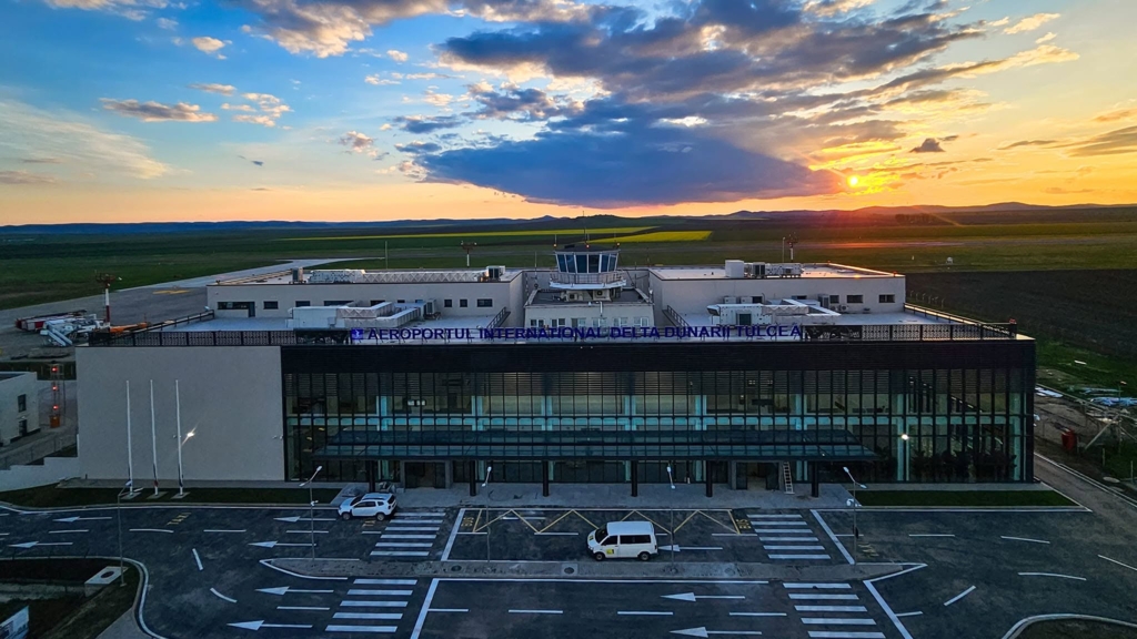 Majorare de 120% a salariilor la Aeroportul Delta Dunării din Tulcea, în ciuda traficului minim de pasageri