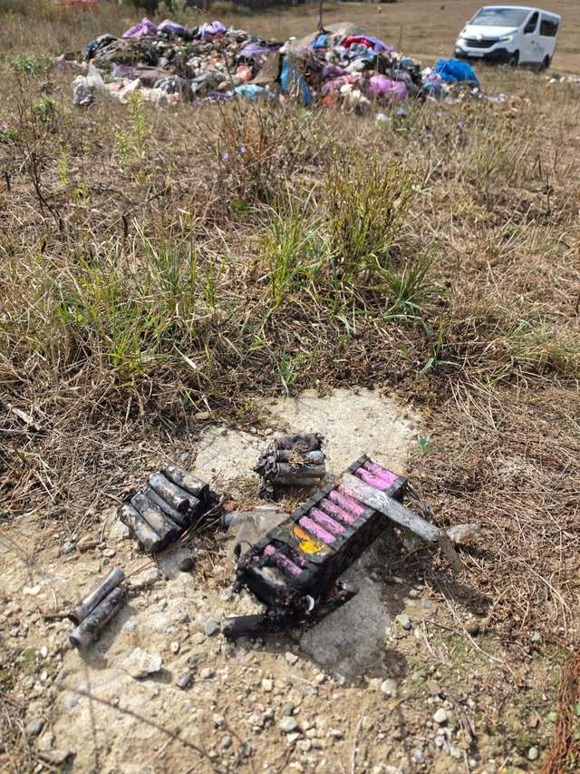 Incendiu în mașina de gunoi din Sibiu: un acumulator de trotinetă a pus în pericol angajații