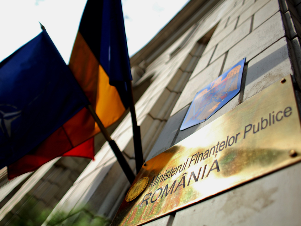 Ministerul Finanțelor a adjudecat doar 290 milioane de lei prin emisiunea de obligațiuni de stat cu scadență în 2035