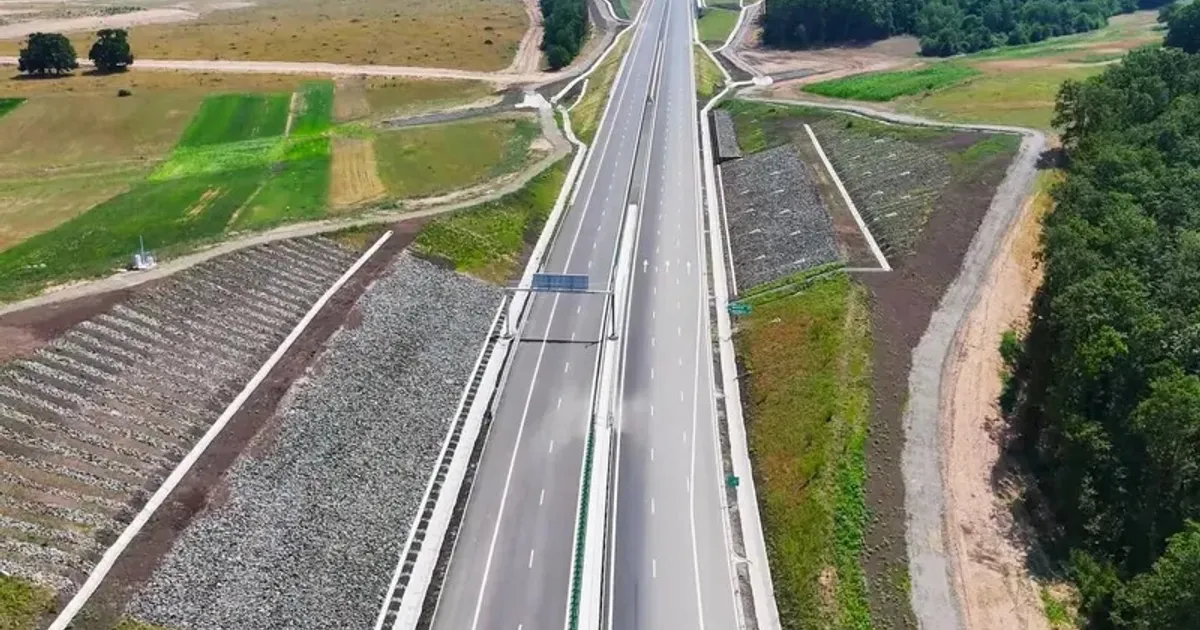 Guvernul prelungește termenele de finalizare pentru Autostrada Moldovei și A3. Noi amânări pentru proiectele UMB