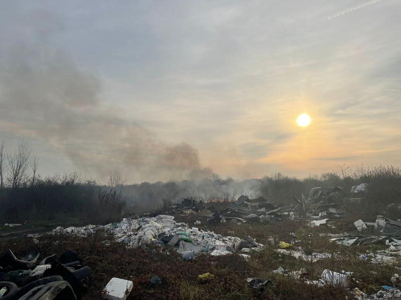 Ministrul Mediului solicită instituirea stării de alertă în Ilfov și București din cauza arderilor de deșeuri