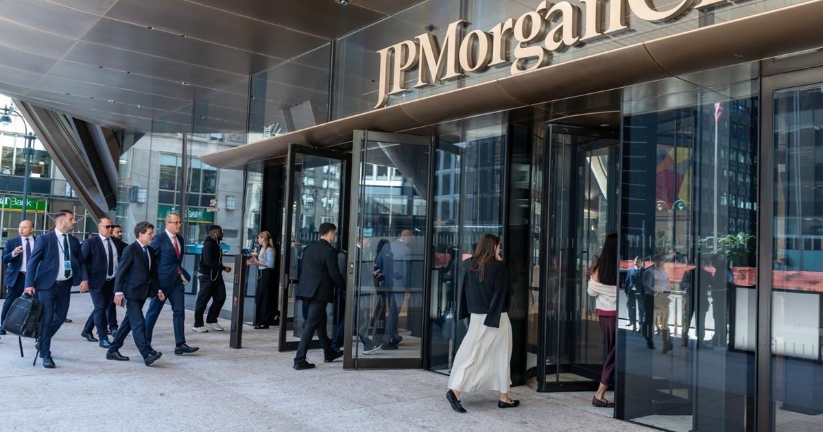 România caută finanțare pe Wall Street: Nicușor Dan s-a întâlnit cu investitori la sediul JP Morgan