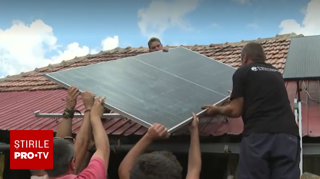 Panouri fotovoltaice pe blocuri și balcoane: noi propuneri legislative pentru reducerea cheltuielilor