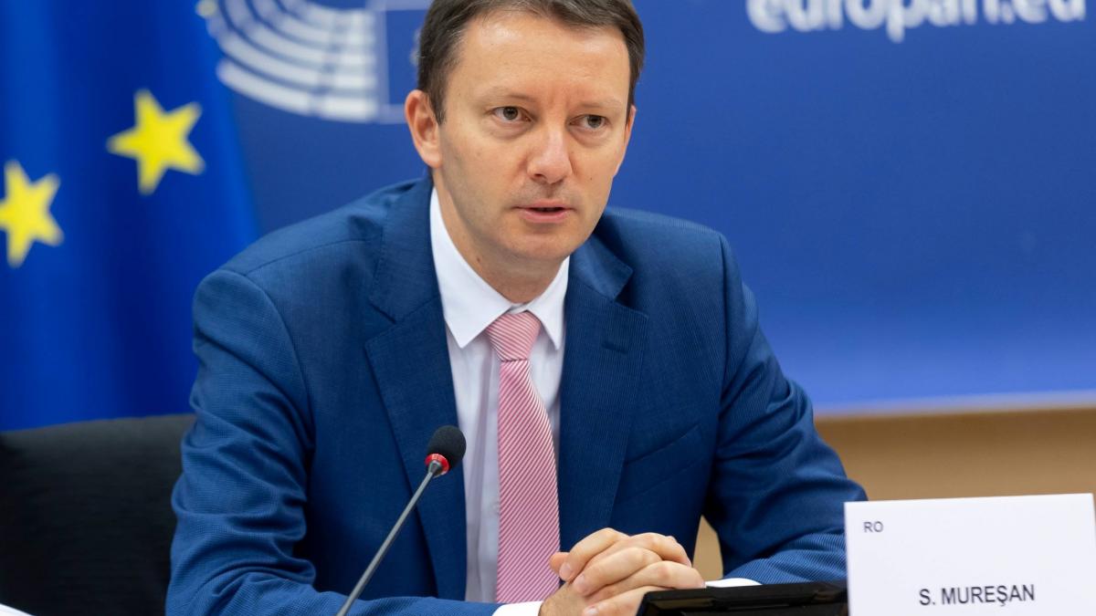 Siegfried Mureșan propune indexarea pensiilor și a salariilor din sectorul public