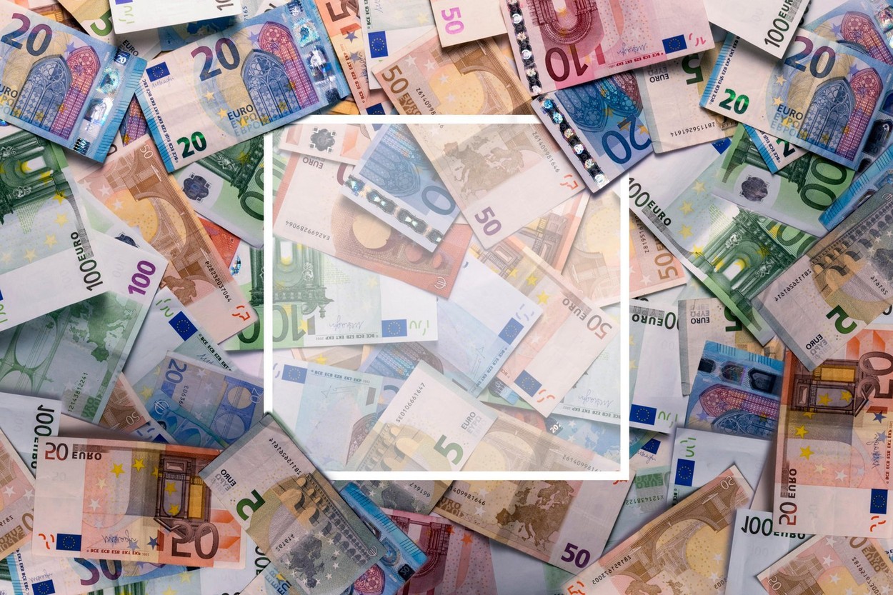 Municipiul Alba Iulia a atras peste 77 de milioane de euro prin emisiunea de obligațiuni