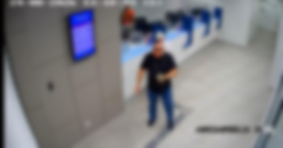 Schema de înșelăciune din Brașov care a lăsat pensionari fără case: 7 persoane reținute de DIICOT