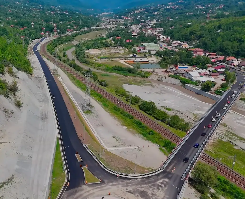 Finalizate lucrările la Centura Comarnic: noua șosea de 6 kilometri va reduce aglomerația de pe DN1