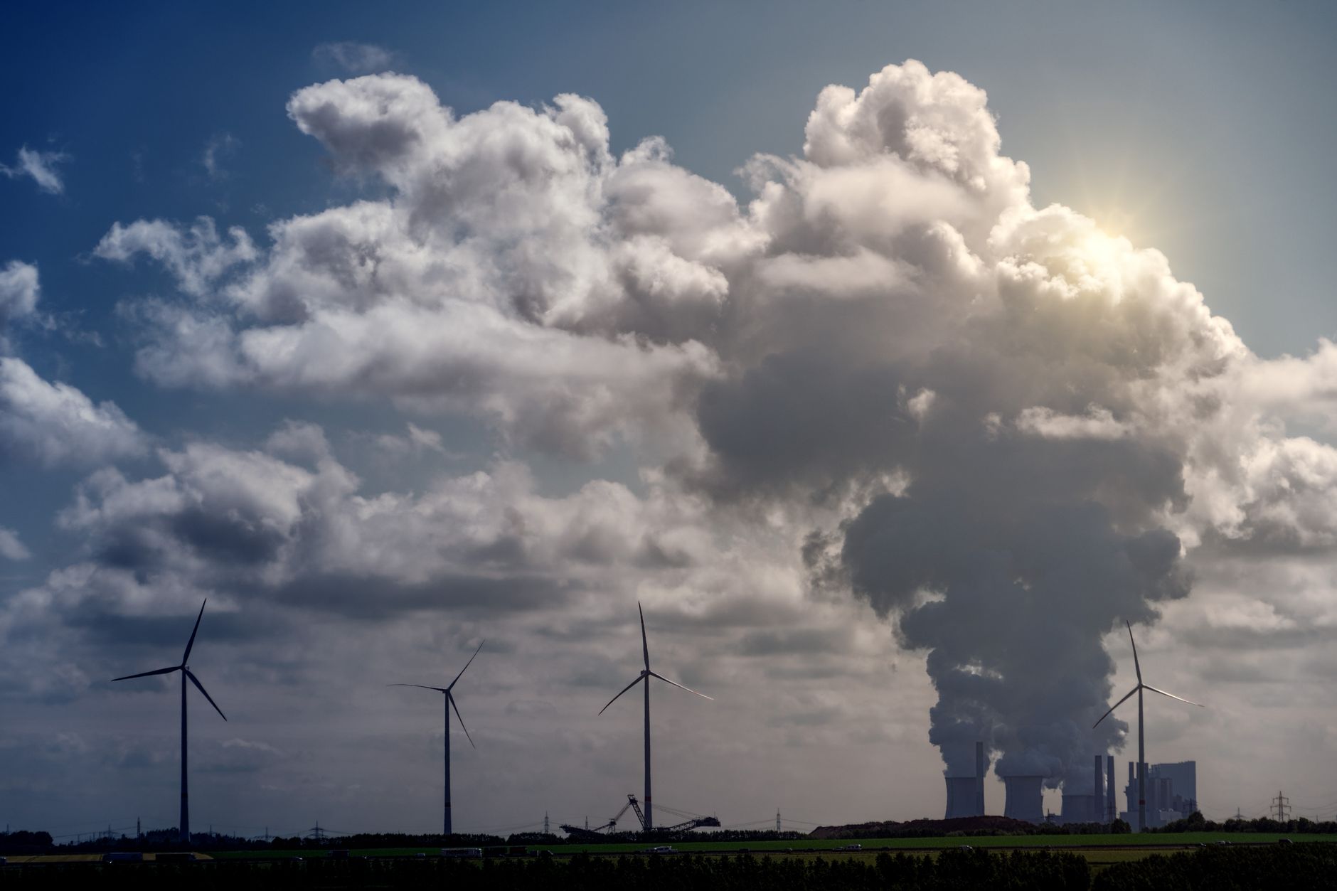 Prioritățile viitorului Guvern în energie: Cernavodă, Mintia, Iernut și eolianul offshore