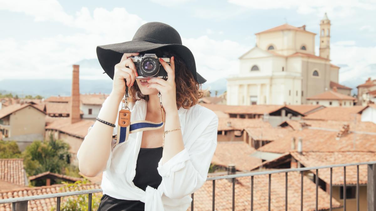 România înregistrează creșteri masive la pachetele de vacanță, mult peste media Uniunii Europene