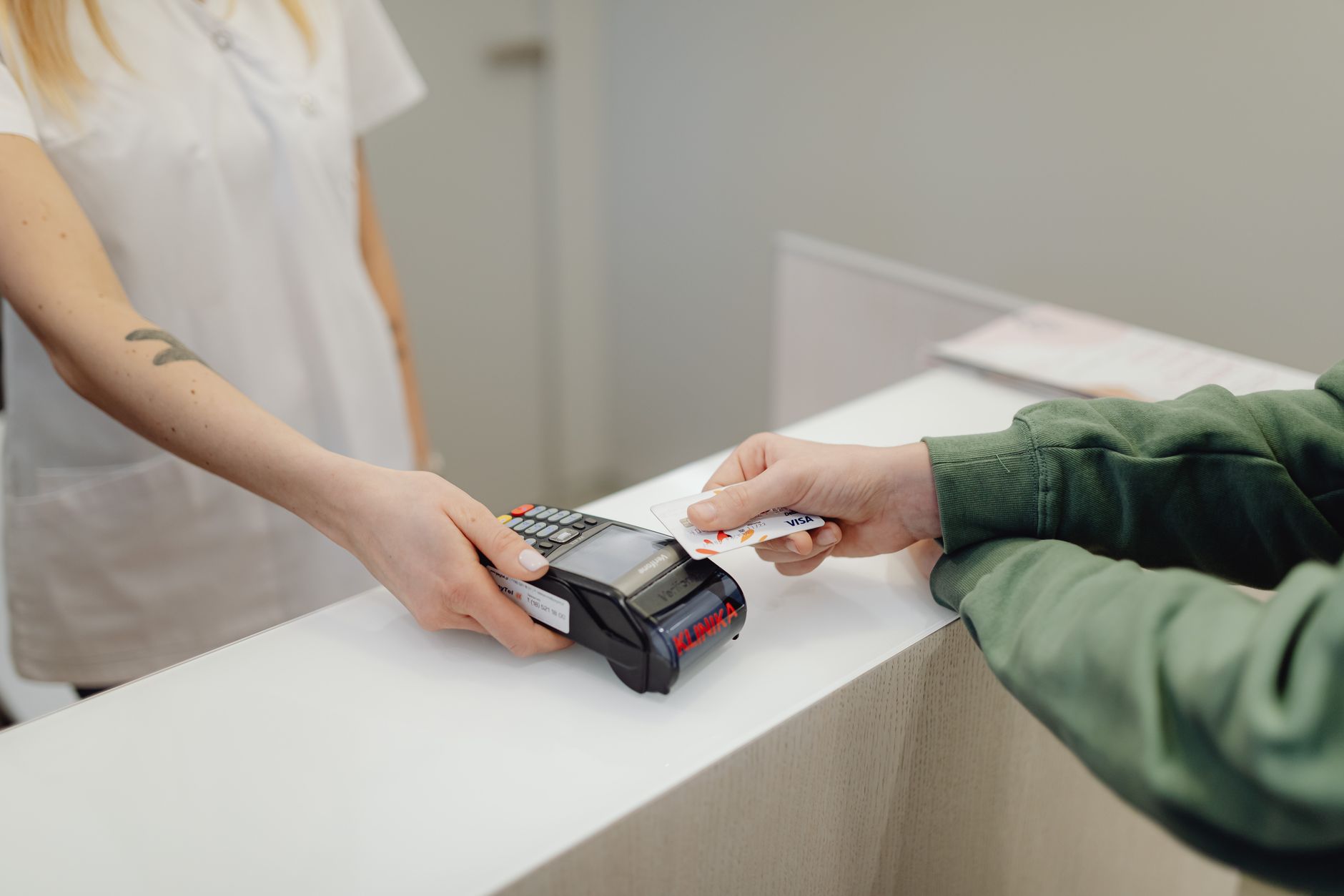 e-Factura nu garantează corectitudinea datelor comerciale; retailerii au nevoie de automatizare