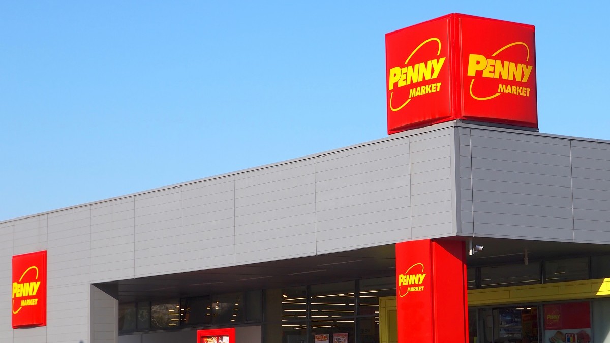 Penny România anunță reduceri de până la 40% la cafea, fructe și legume