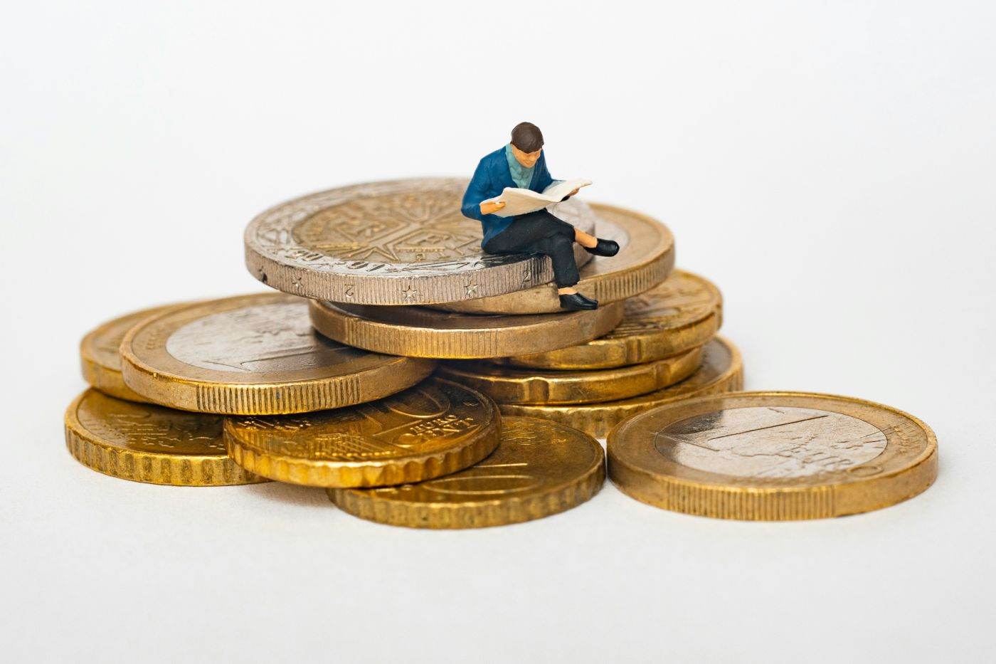 Managerii anticipează stabilitate economică, dar prețurile vor crește în următoarele trei luni