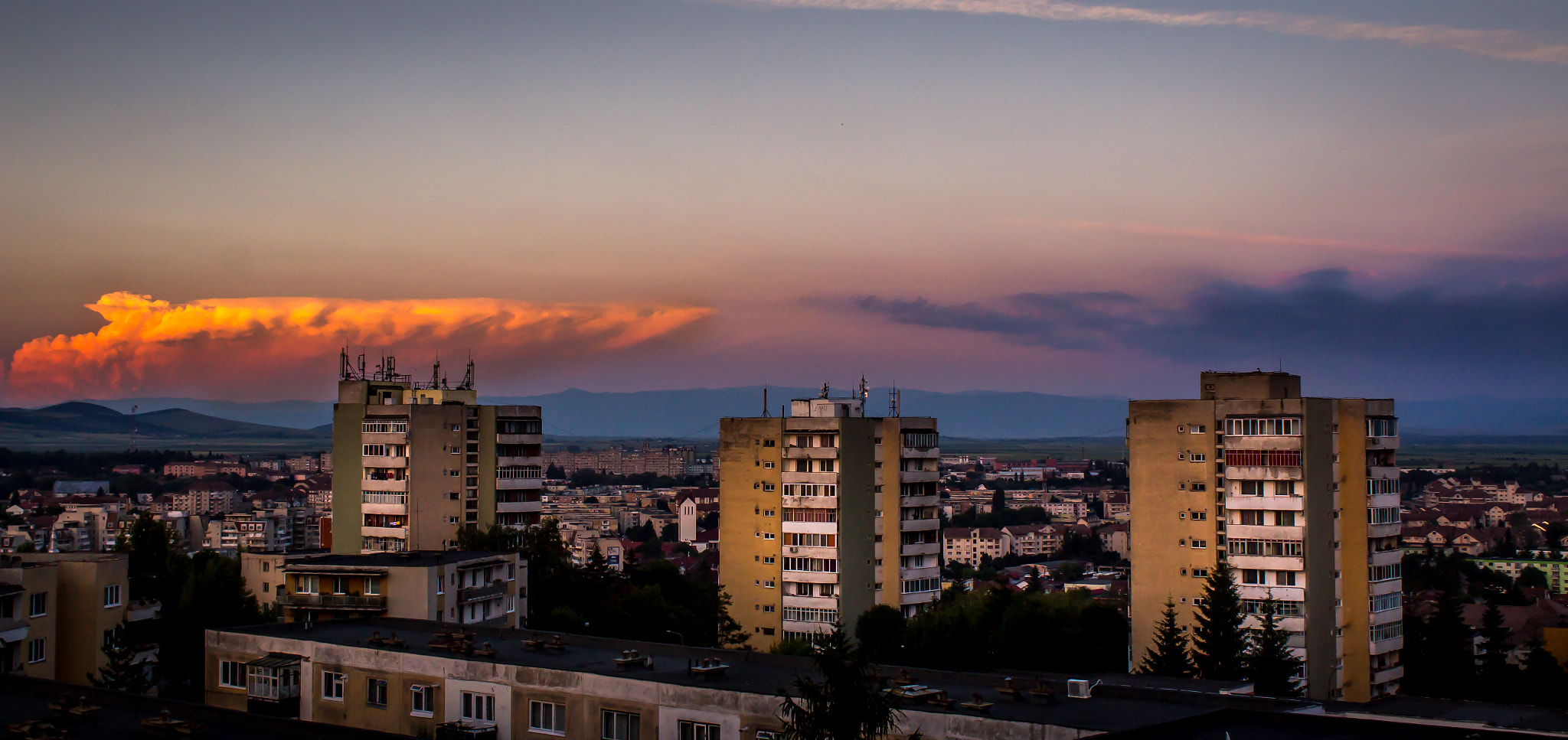 Analiza riscurilor pentru București: Peste 33.000 de imobile ar putea fi grav afectate de un cutremur major