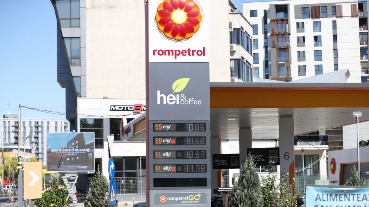 Prețurile la benzină și motorină: Rompetrol a scăzut costul carburantului în București