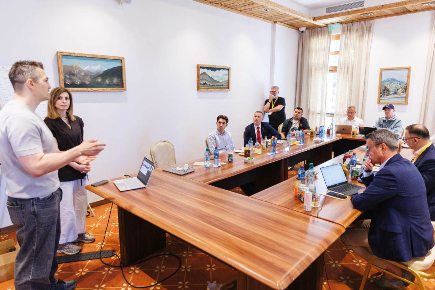 Daniel Mischie și Andrei Popescu se alătură grupului de investitori Food Angels Hub