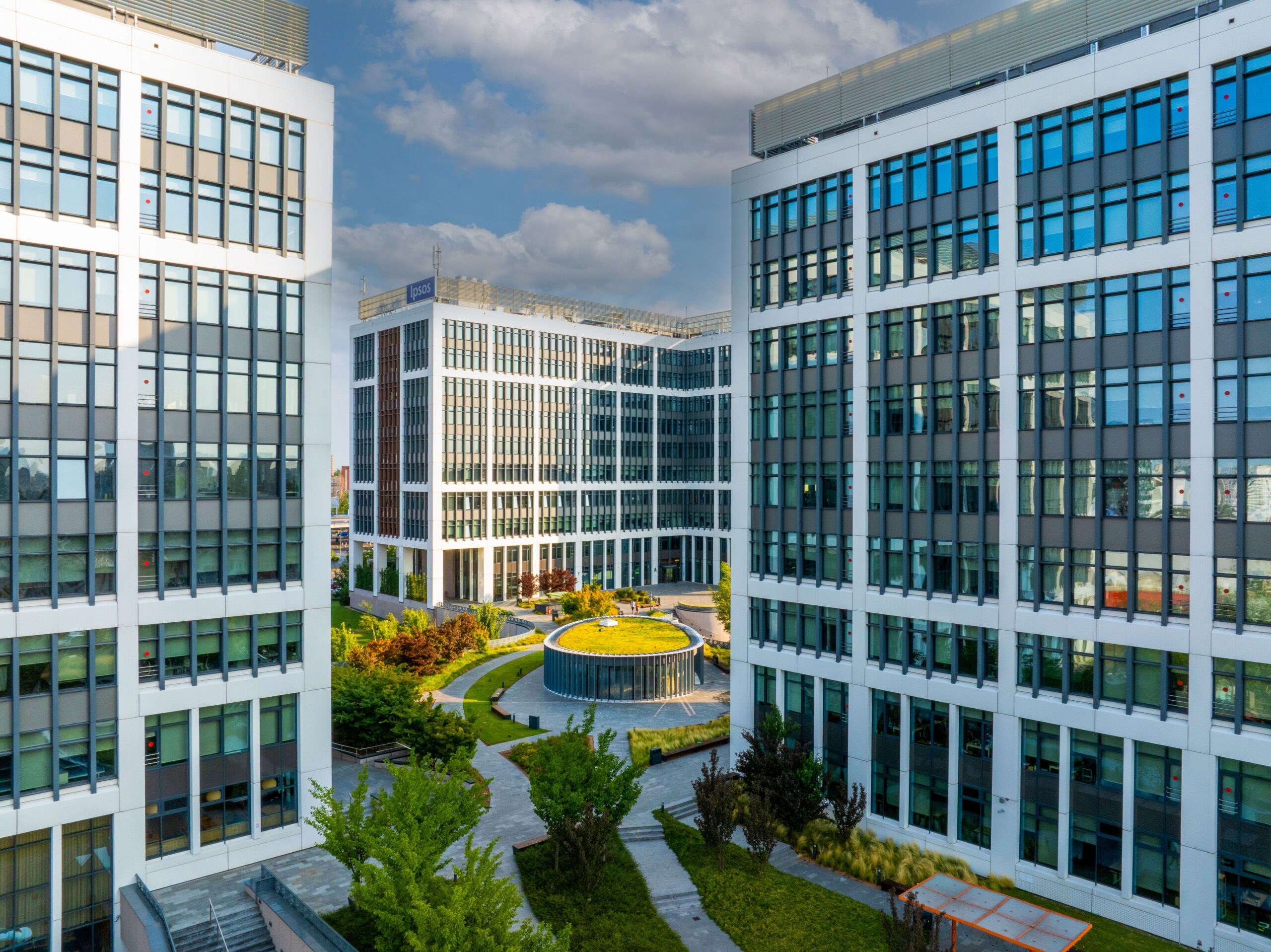 Evoke România își prelungește activitatea în Business Garden Bucharest