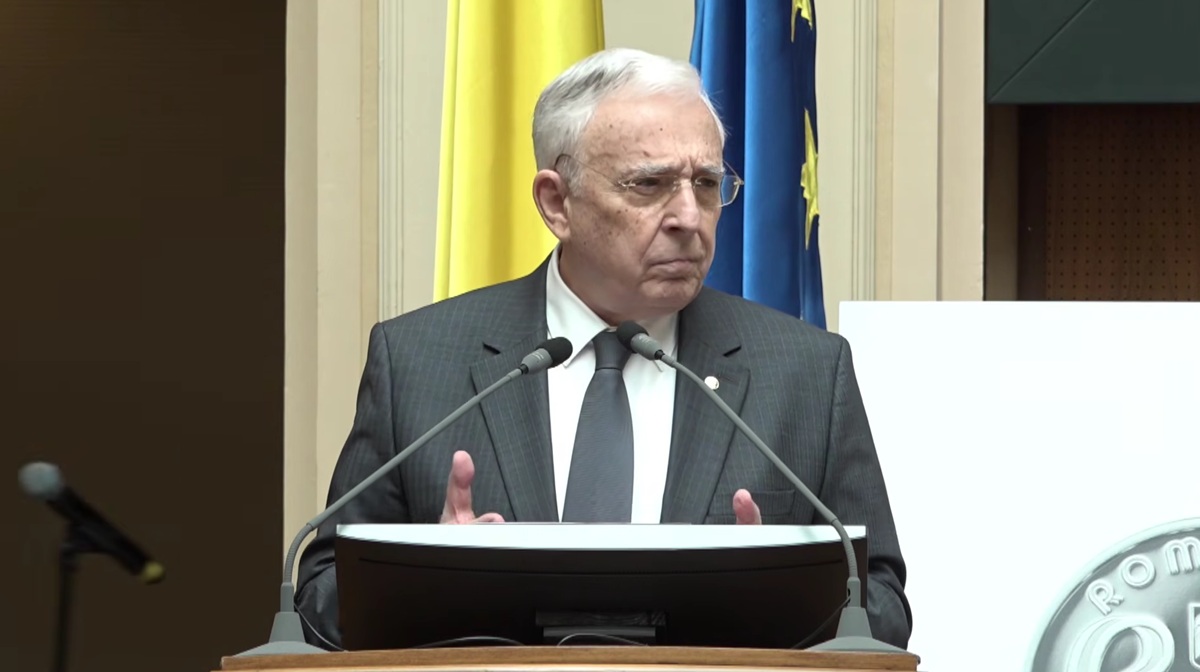Mugur Isărescu: Consolidarea fiscal-bugetară este esențială pentru credibilitatea României