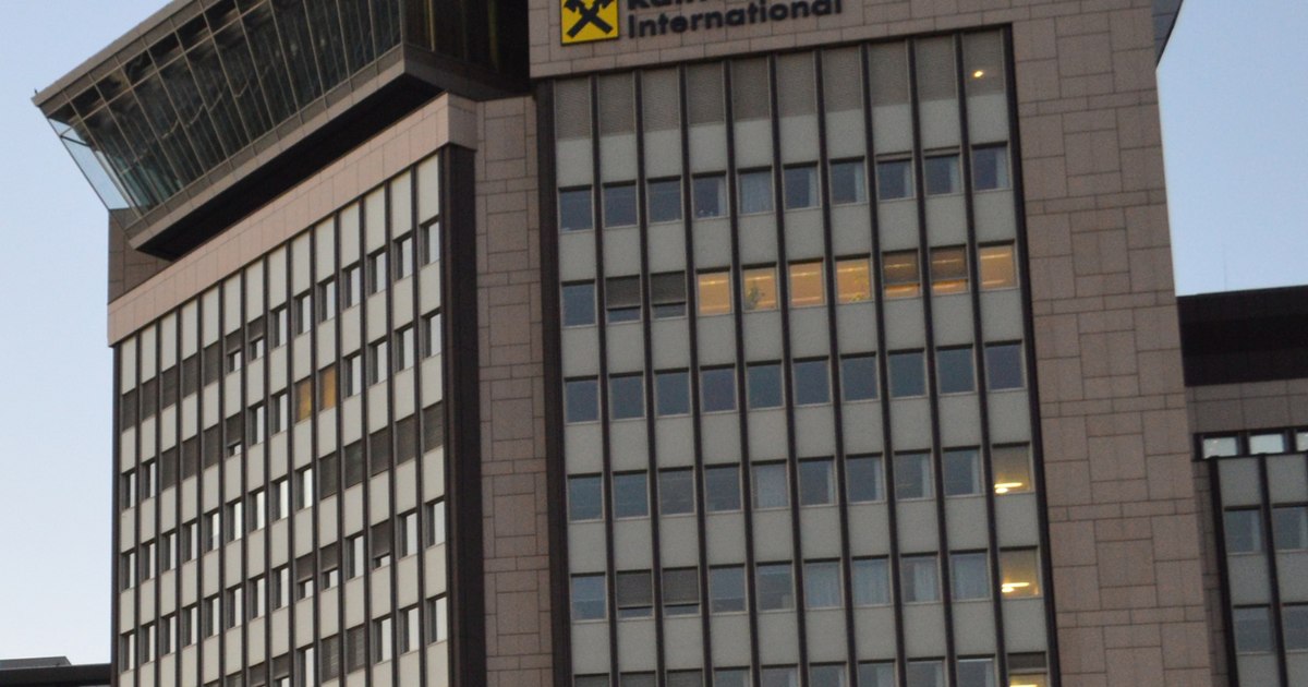 Raiffeisen Bank va contesta în instanță amenda pentru dosarul ROBOR