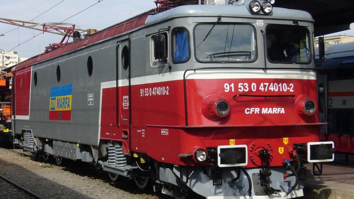 ANAF a început vânzarea activelor CFR Marfă: primele locomotive și mașini au fost licitate