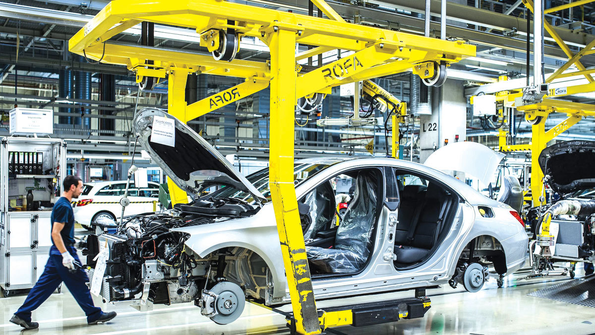 Mercedes-Benz confirmă competitivitatea forței de muncă din România față de Germania