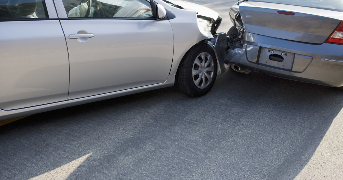 Procedura corectă după un accident rutier: când se folosește constatarea amiabilă și când este necesă Poliția