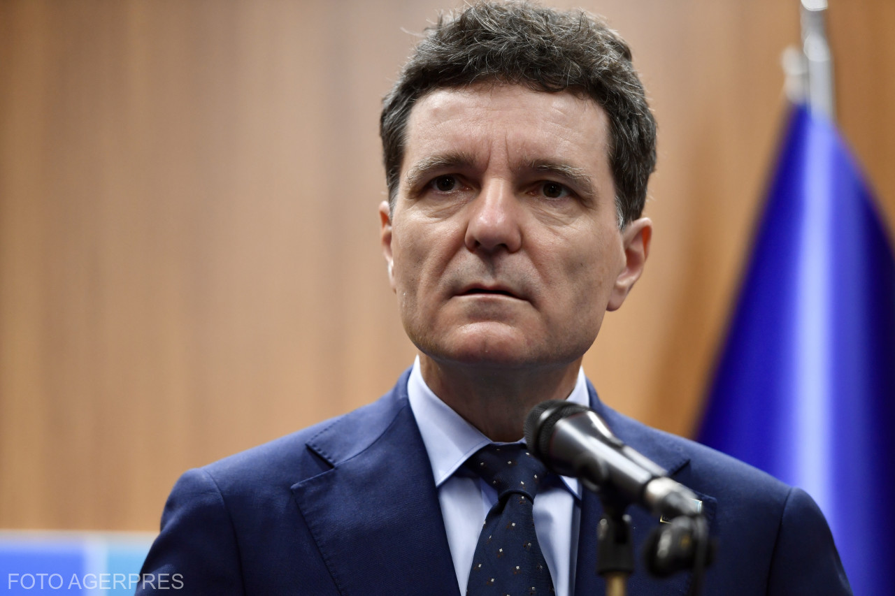 Nicușor Dan convoacă partidele parlamentare la Cotroceni pentru consultări privind noul premier