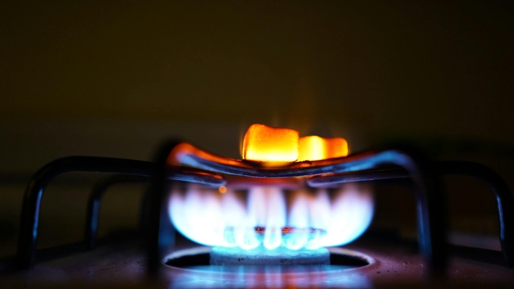 Romgaz asigură aprovizionarea cu gaze pentru gospodării în perioada de iarnă