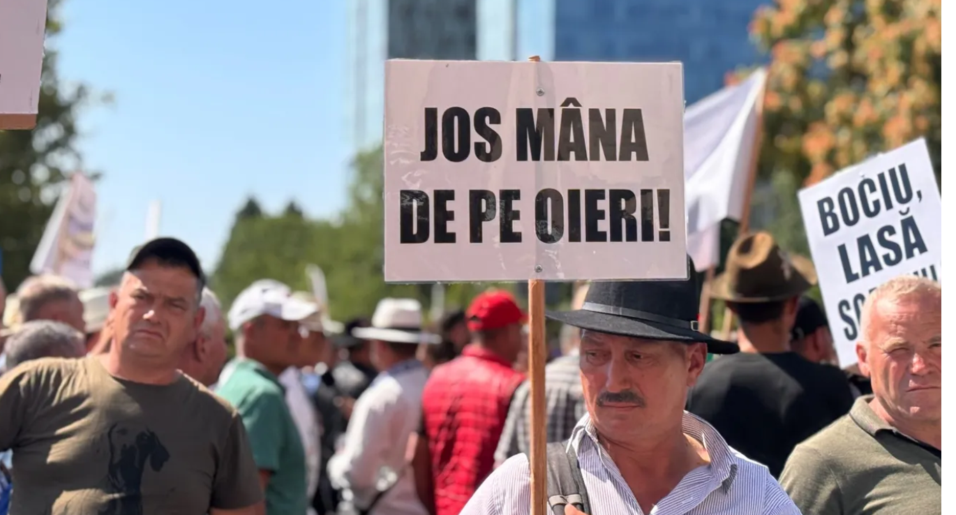 Protest masiv în fața Guvernului: Aproximativ 200.000 de fermieri se adună în București