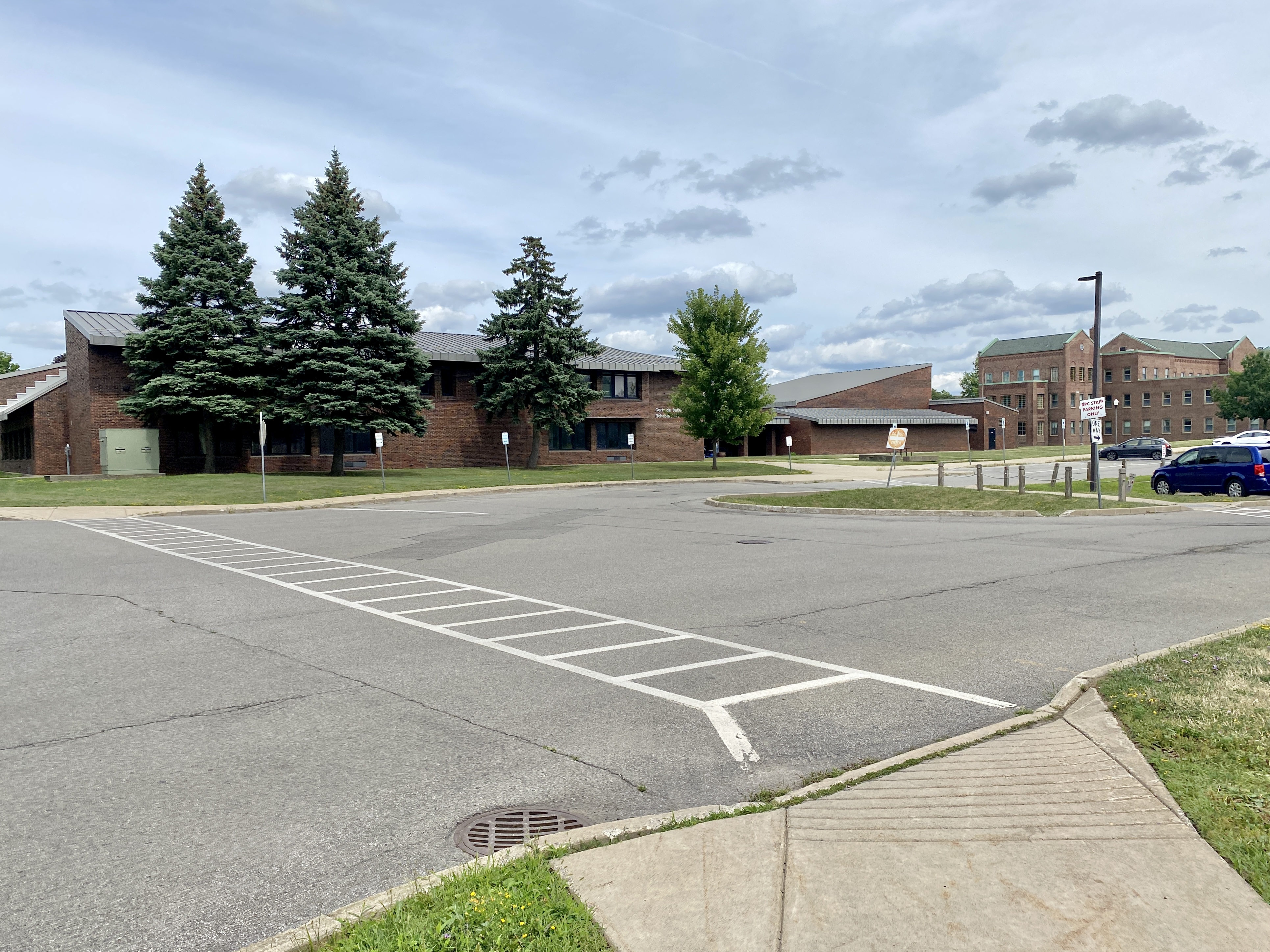 Enayati Family Hospital se deschide în București: primul spital privat dedicat exclusiv femeii