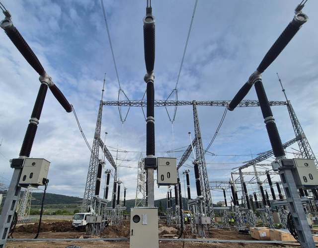 Guvernul aprobă măsuri de siguranță pentru Transelectrica pe piața de energie până în 2026