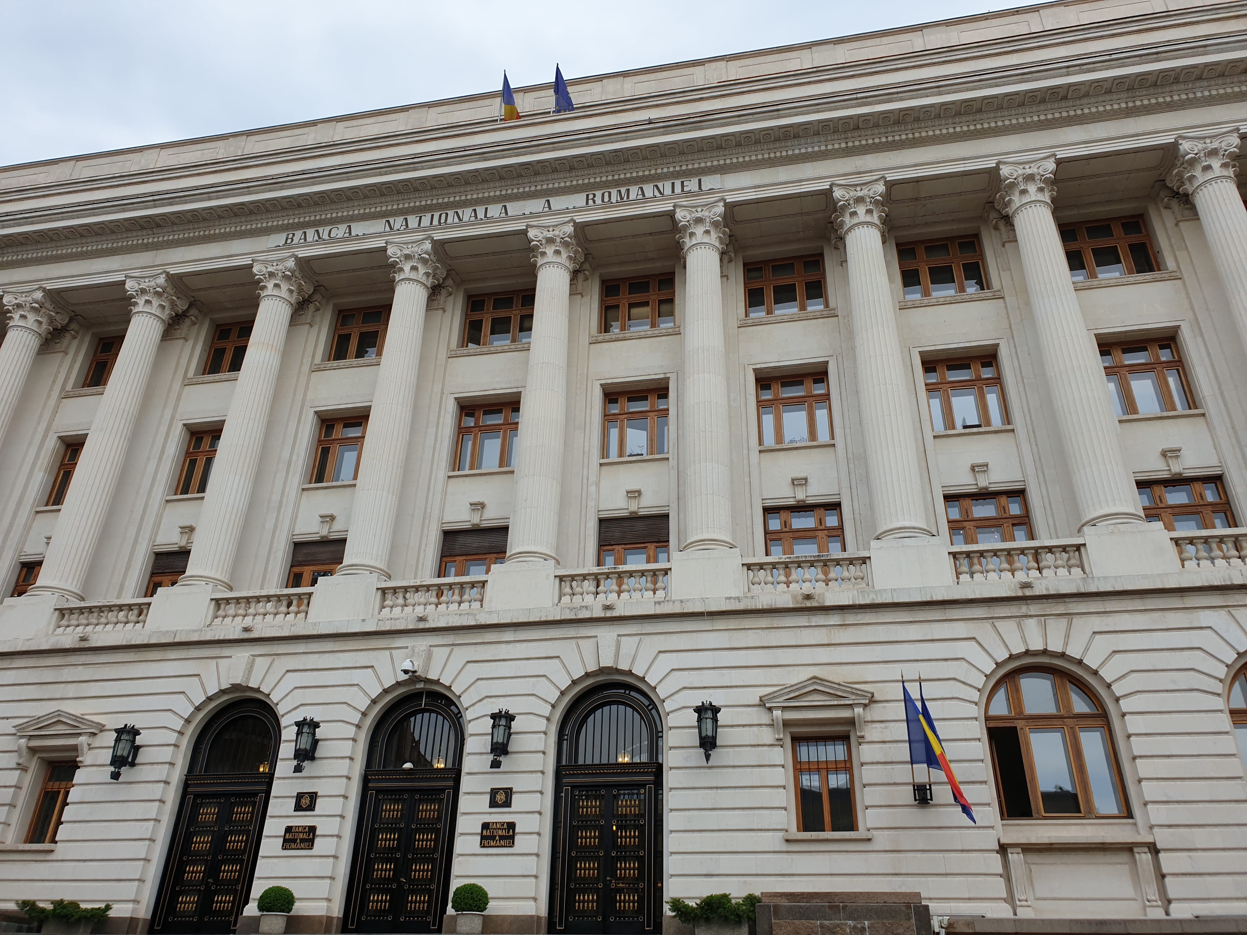 Indicele ROBOR la trei luni a crescut la 6,11%, în timp ce cel la șase luni a ajuns la 6,16%