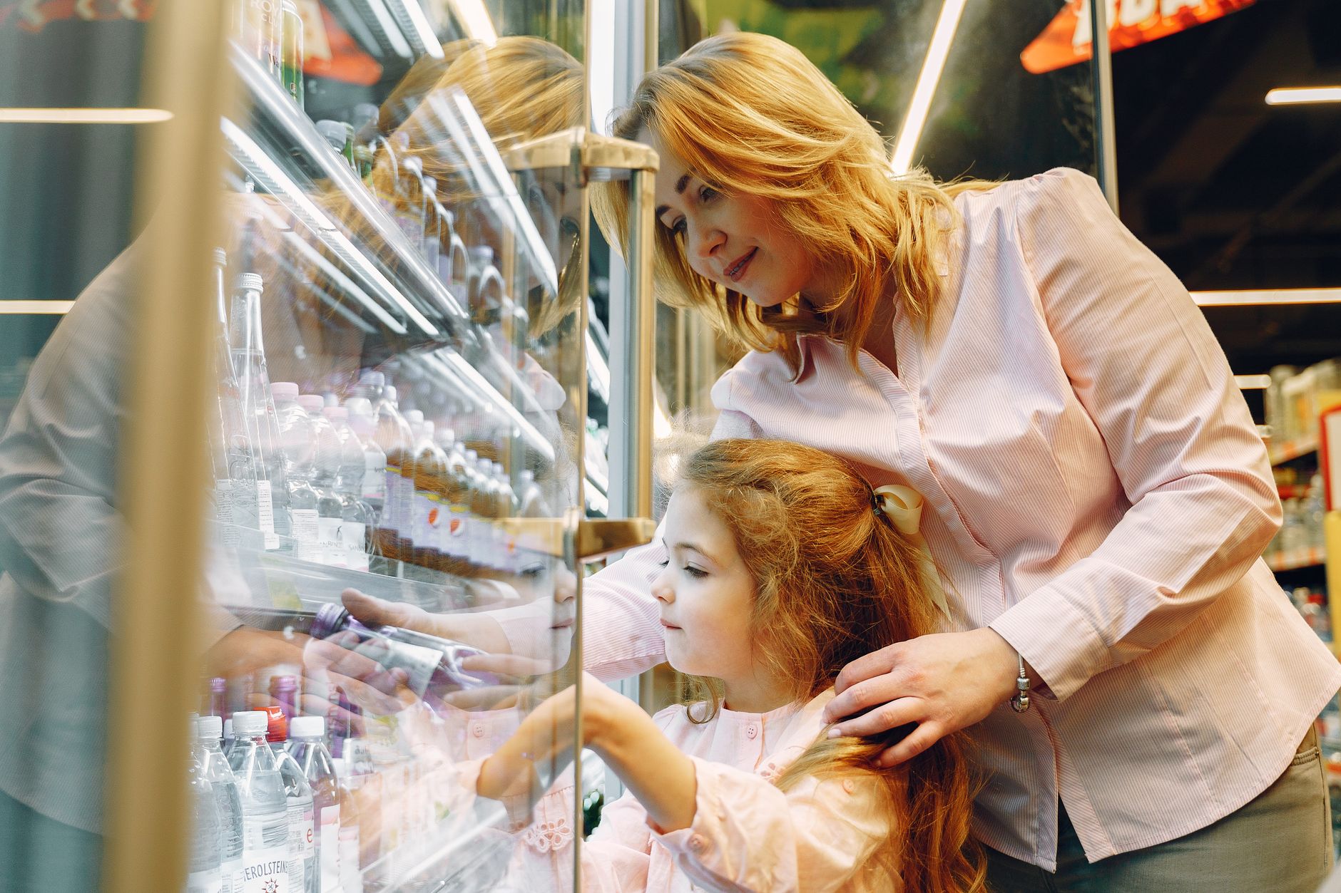 Generația Alpha influențează deciziile de cumpărare ale familiilor, arată un studiu