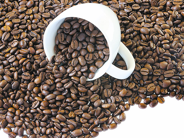 Comportamentul consumatorilor de cafea: 80% din români își beau băutura acasă