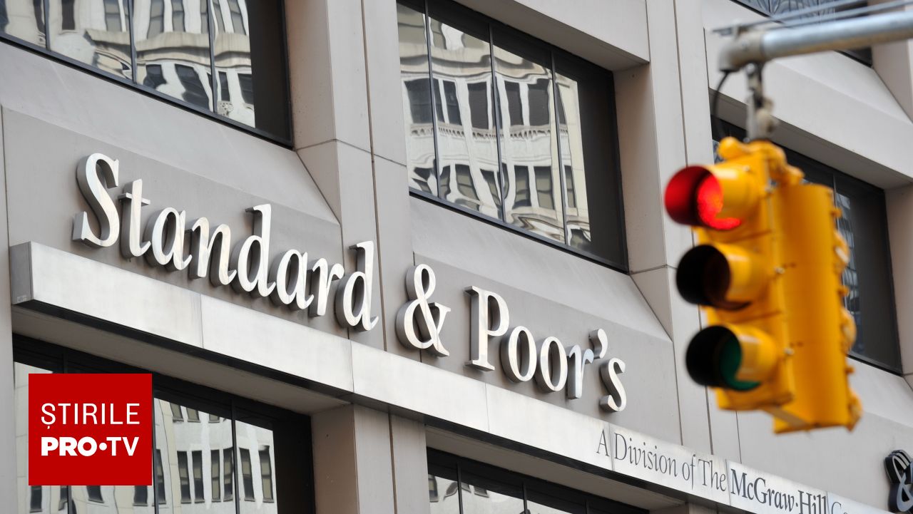 Ratingul României menținut de S&P, dar perspectiva rămâne negativă. Ce riscuri există pentru economie