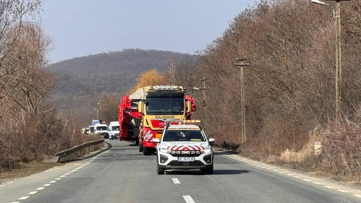 Transporturi agabaritice pe drumurile naționale și autostrăzi în weekendul 4-5 octombrie